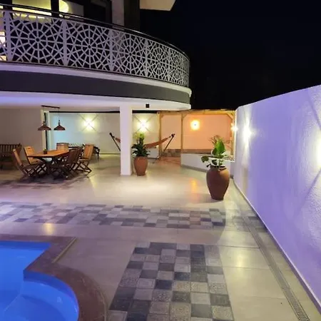 Tatilde Villam مرمريس